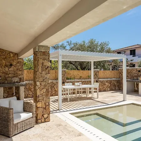 Βίλα Adalgisa Private Pool And Garden Capoterra