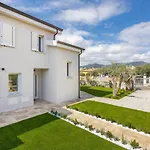 Adalgisa Private Pool And Garden Villa *